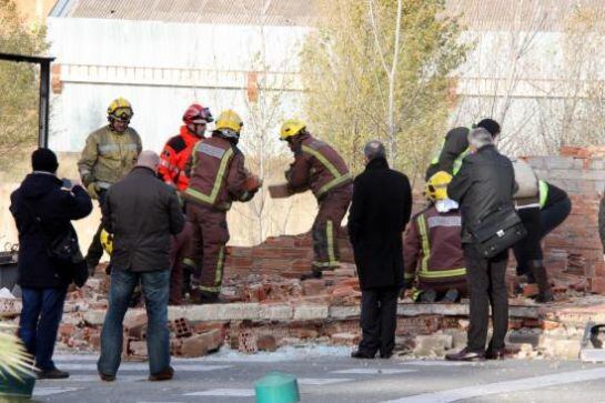 El mur que ha caigut a Terrassa i ha provocat la mort de dues persones