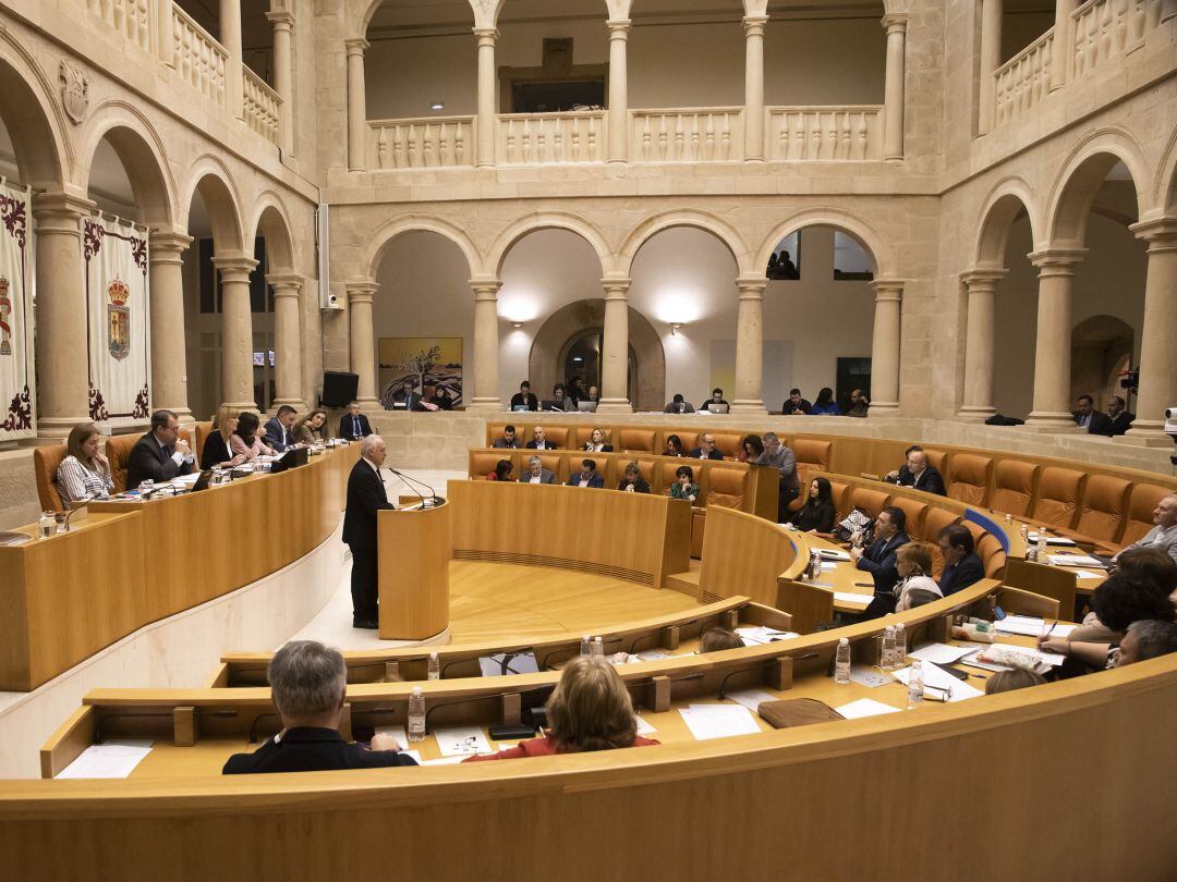 Pleno del parlamento regional