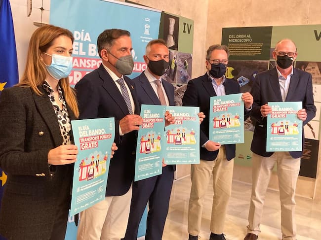 Presentación de la iniciativa de transporte público para el día del Bando de la Huerta