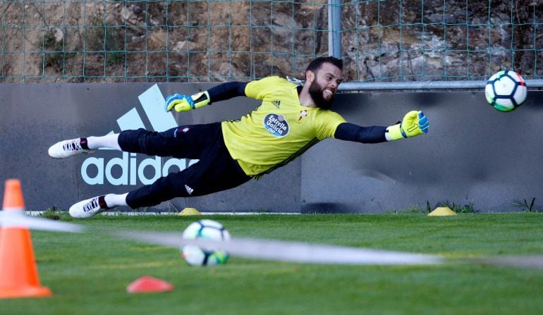 Sergio Alvarez sigue pendiente de su futuro