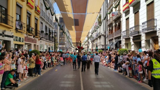 Cortejo de La Tarasca en la Pública de las Fiestas del Corpus de Granada