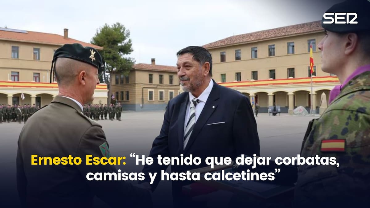 Ernesto Escar: "He tenido que dejar corbatas, camisas y hasta calcetines"