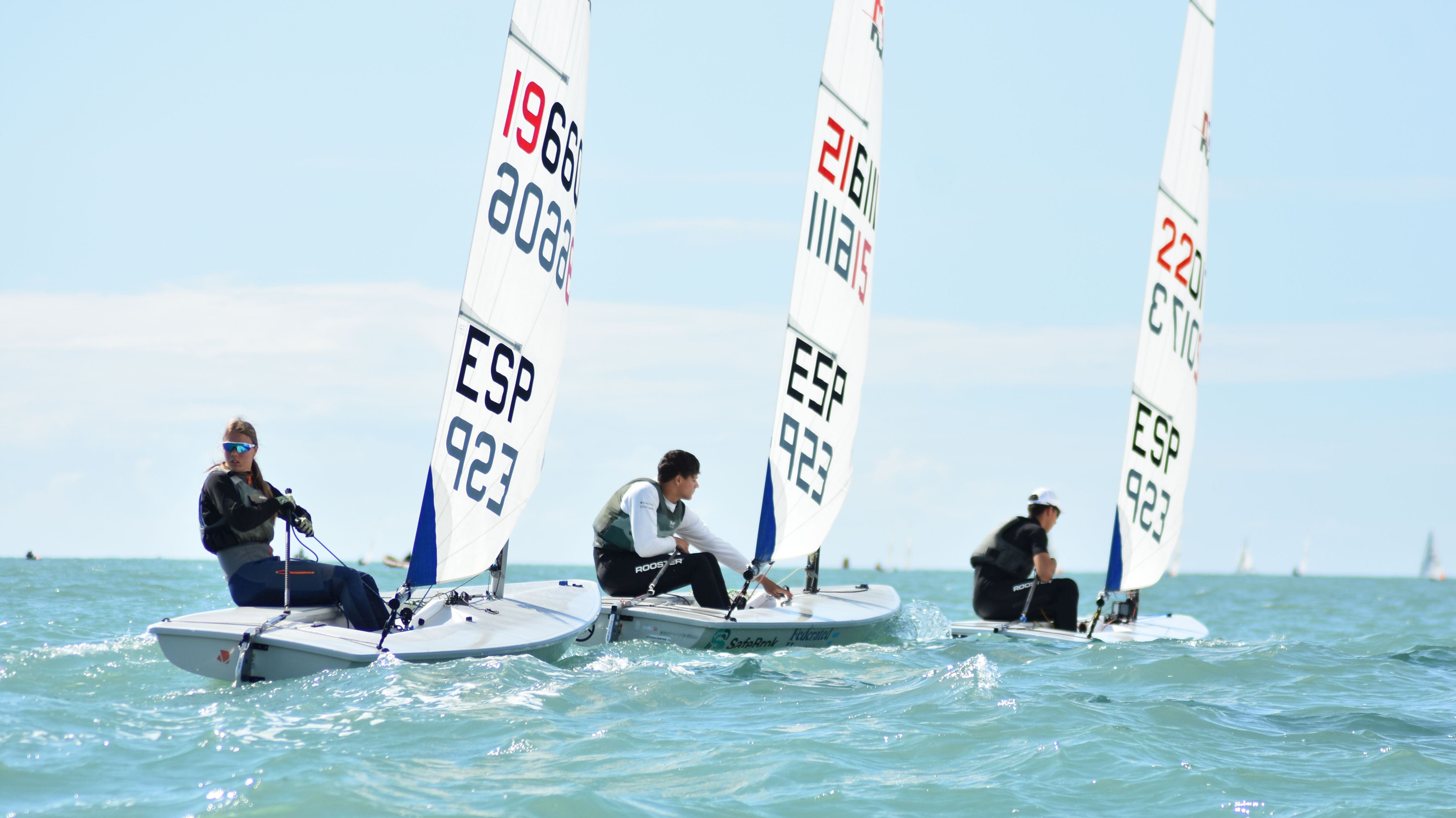 La Copa de Andalucía de ILCA 4, 6 y 7se celebró en aguas de Puerto Real