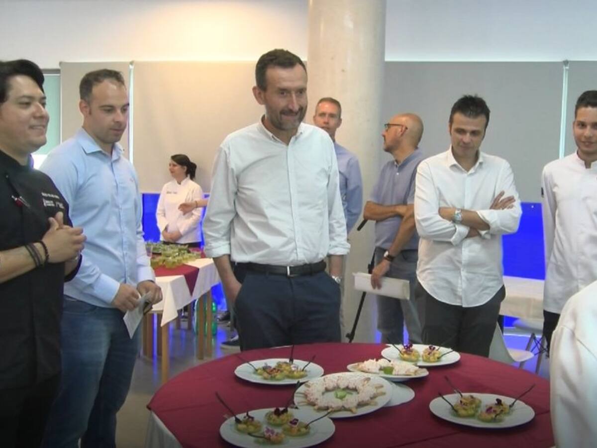 El curso de Ayudante de Camarero forma a 15 desempleados en Elche