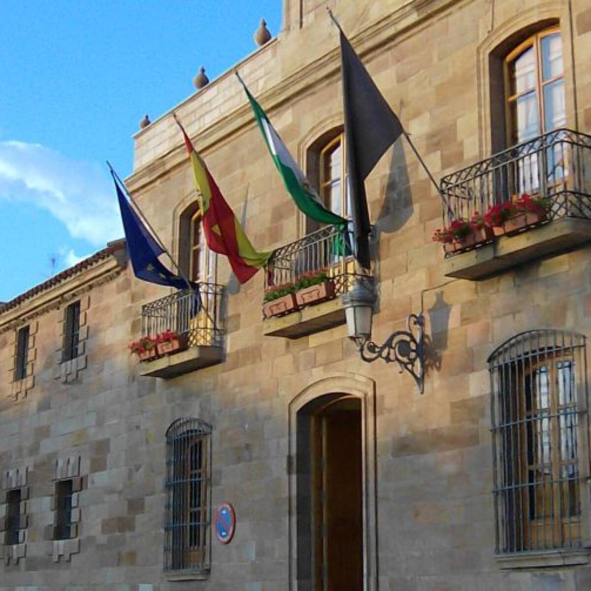 La alcaldesa de La Carolina pide a la Junta de Andalucía cribados masivos