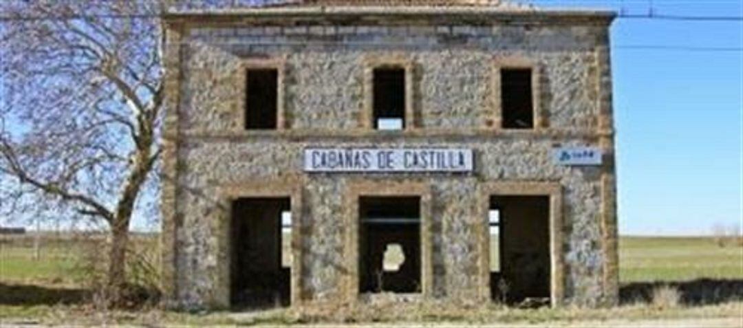 Imagen de la estación de ferrocarril de Cabañas de Castilla