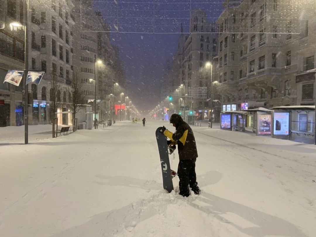 Snowboard en la Gran Vía.