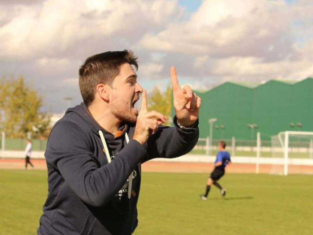 Augusto Teruel no continuará en el banquillo del CD Quintanar