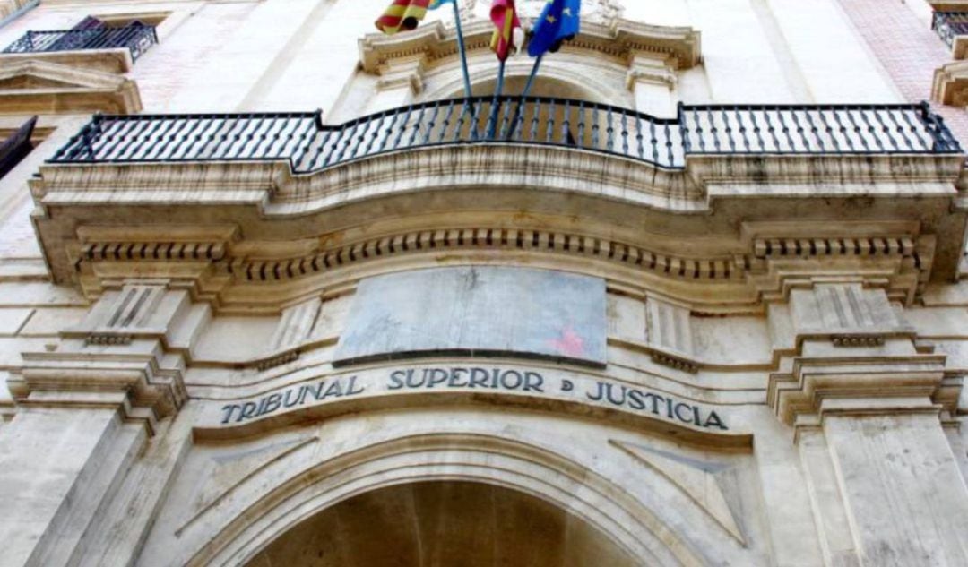 Foto de la fachada del Tribunal Superior de Justicia en València