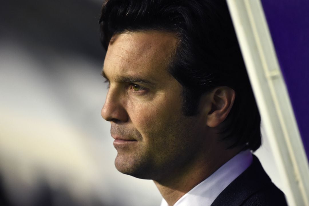 Santiago Hernán Solari durante su etapa como entrenador del Real Madrid.