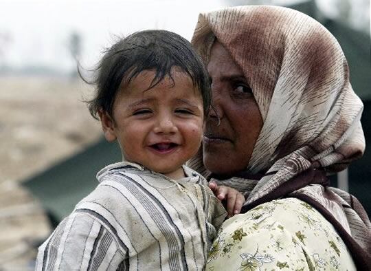 Refugiados en los barrios de Bagdad. (Reuters)