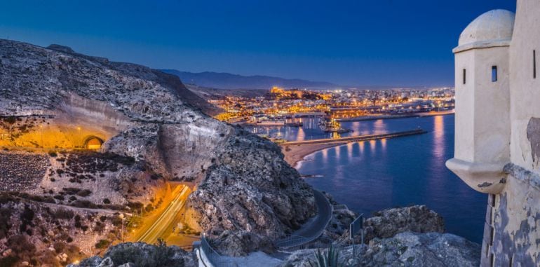 Nueva campaña de Costa de Almería patra traer turistas de 11 países.