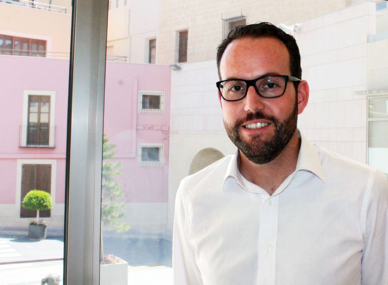 El concejal de Promopción Económica ha presentado el Plan de Empleo