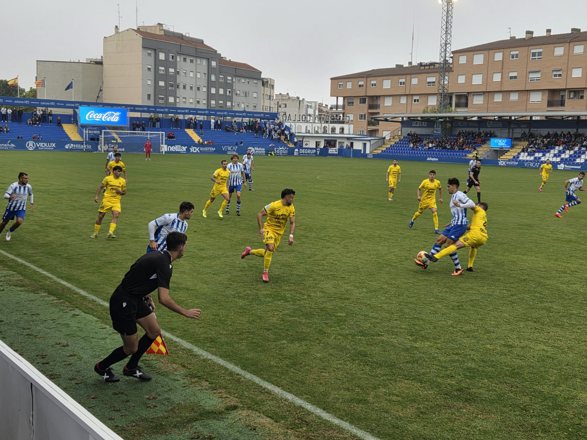 Instante del partido entre el CD Alcoyano y el Poblense