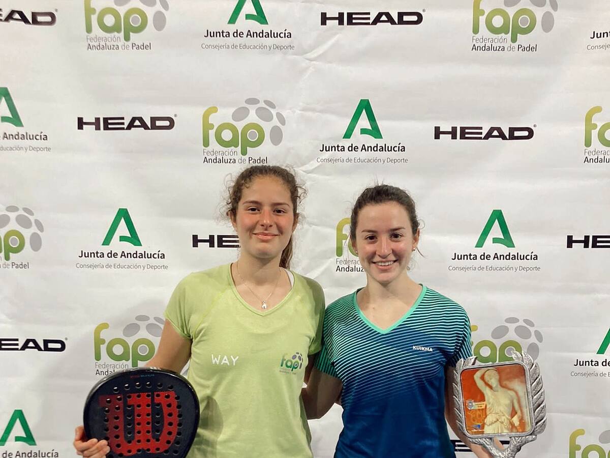 Lucía Pérez y Marta Barrera revalidan el título en el Pádel Extreme