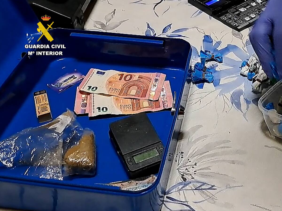 Cae un punto de venta de drogas en Casas Ibáñez (Albacete)