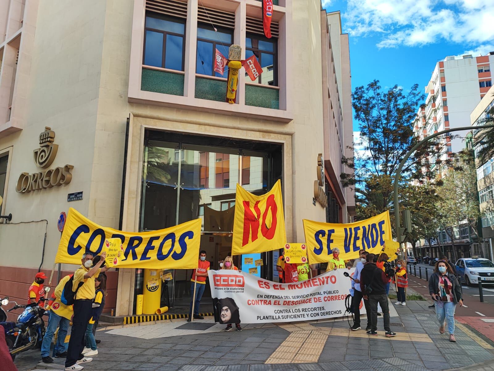 Protesta trabajadores Correos
