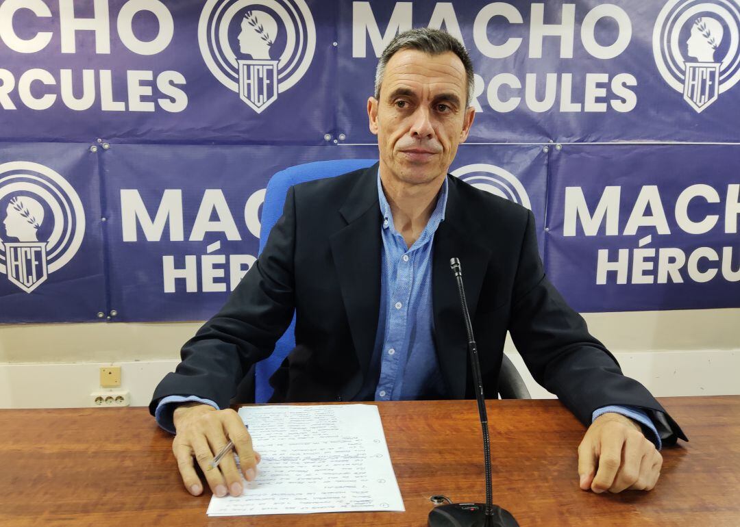 Carmelo del Pozo, en la sala de prensa del Rico Pérez