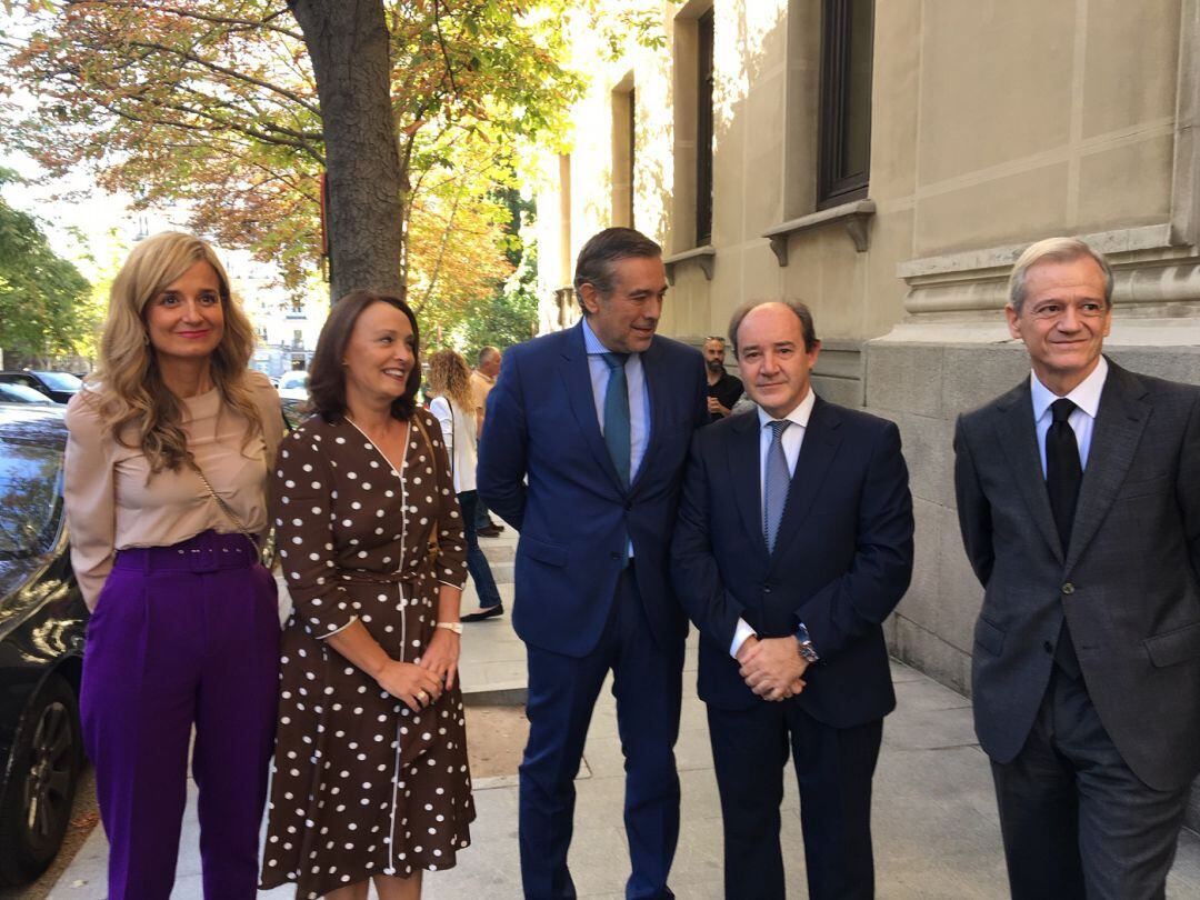 El Presidente del TSJM junto al Fiscal Superior reciben al consejero de Justcia y otros altos cargos del departamento