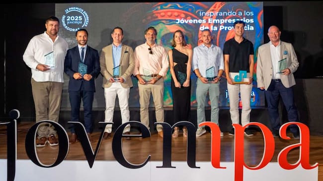 Liana Jordá fue la única mujer de las dos premiadas en esta IX edición de los Premios Empresas Inspiradoras en recoger su galardón