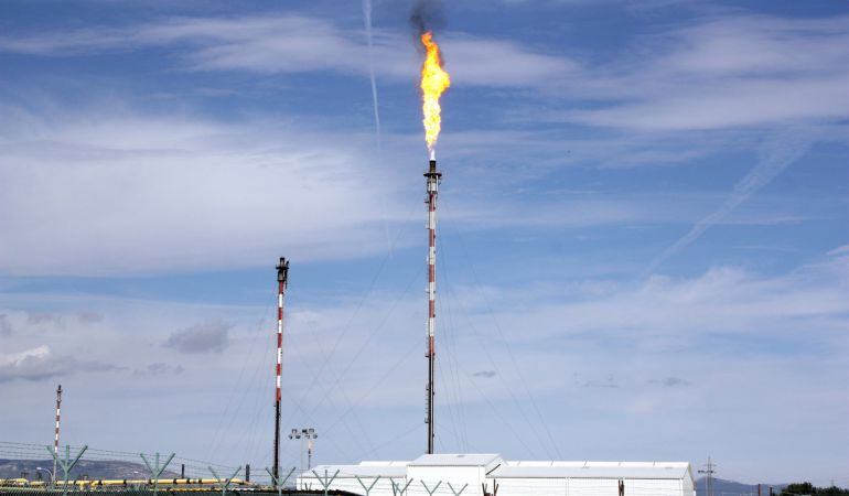 ANUL·LA L'ANTERIOR: Activat el Plaseqcat per una fuita de propilè a l'empresa química Dow Chemical de la Pobla de Mafumet