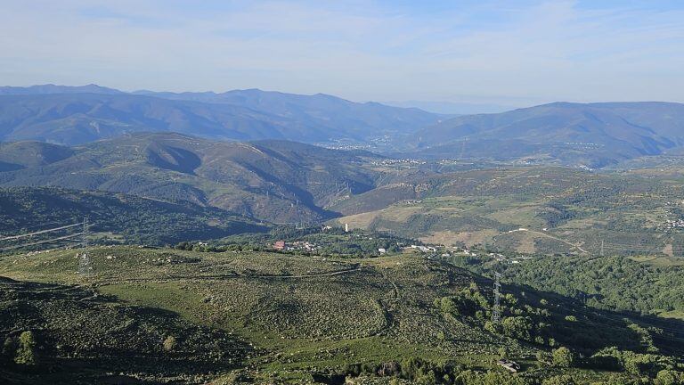 Vista de las montañas de Manzaneda