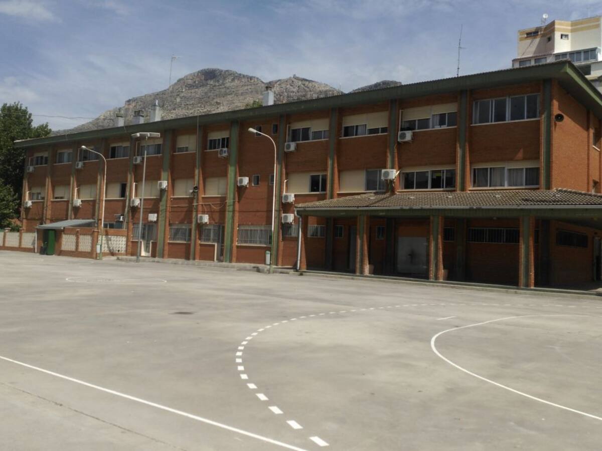 Unanimidad en Tavernes para la mejora del colegio Alfàndec