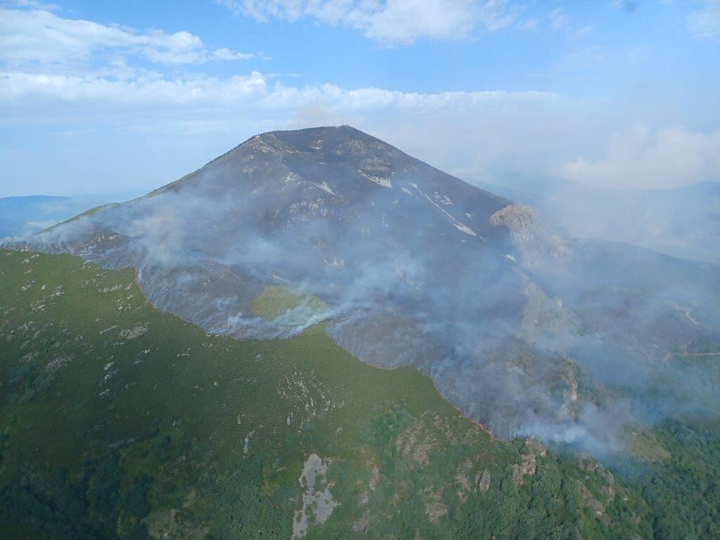 Fuego en Valdueza