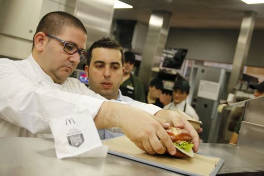 &quot;Yo me siento cocinero. No solo cocinero de alta cocina&quot;.