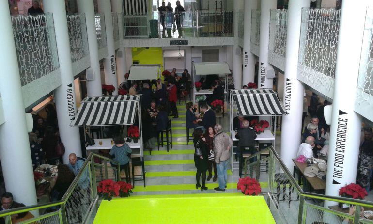 Así luce el mercado de Carretas, con su oferta gastronómica