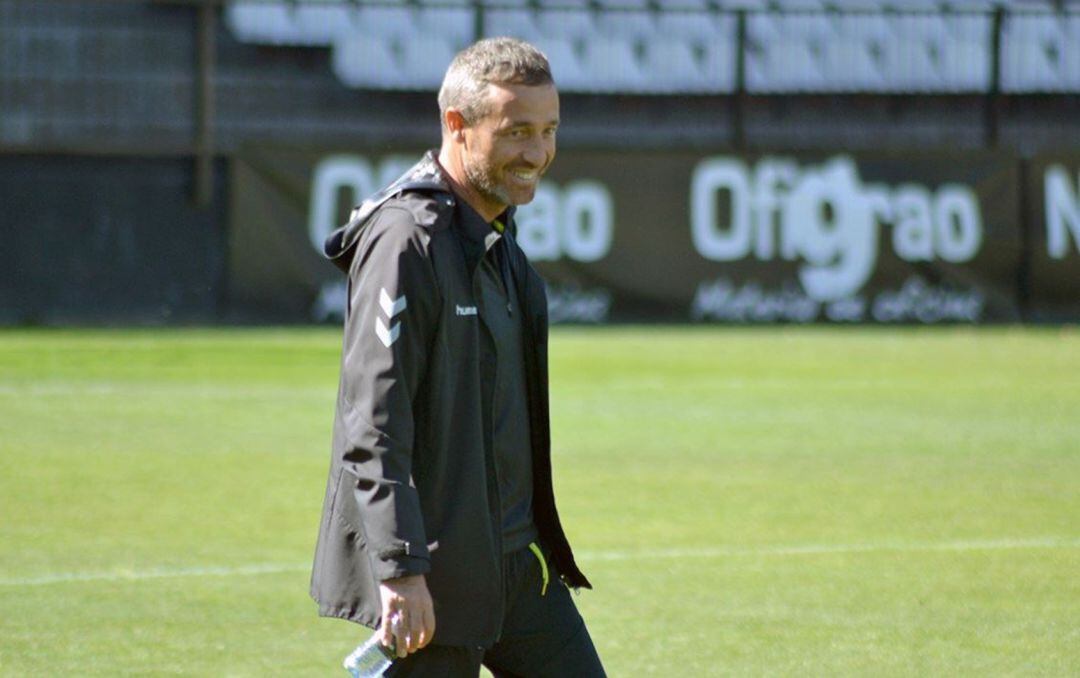 Óscar Cano, entrenador del CD Castellón