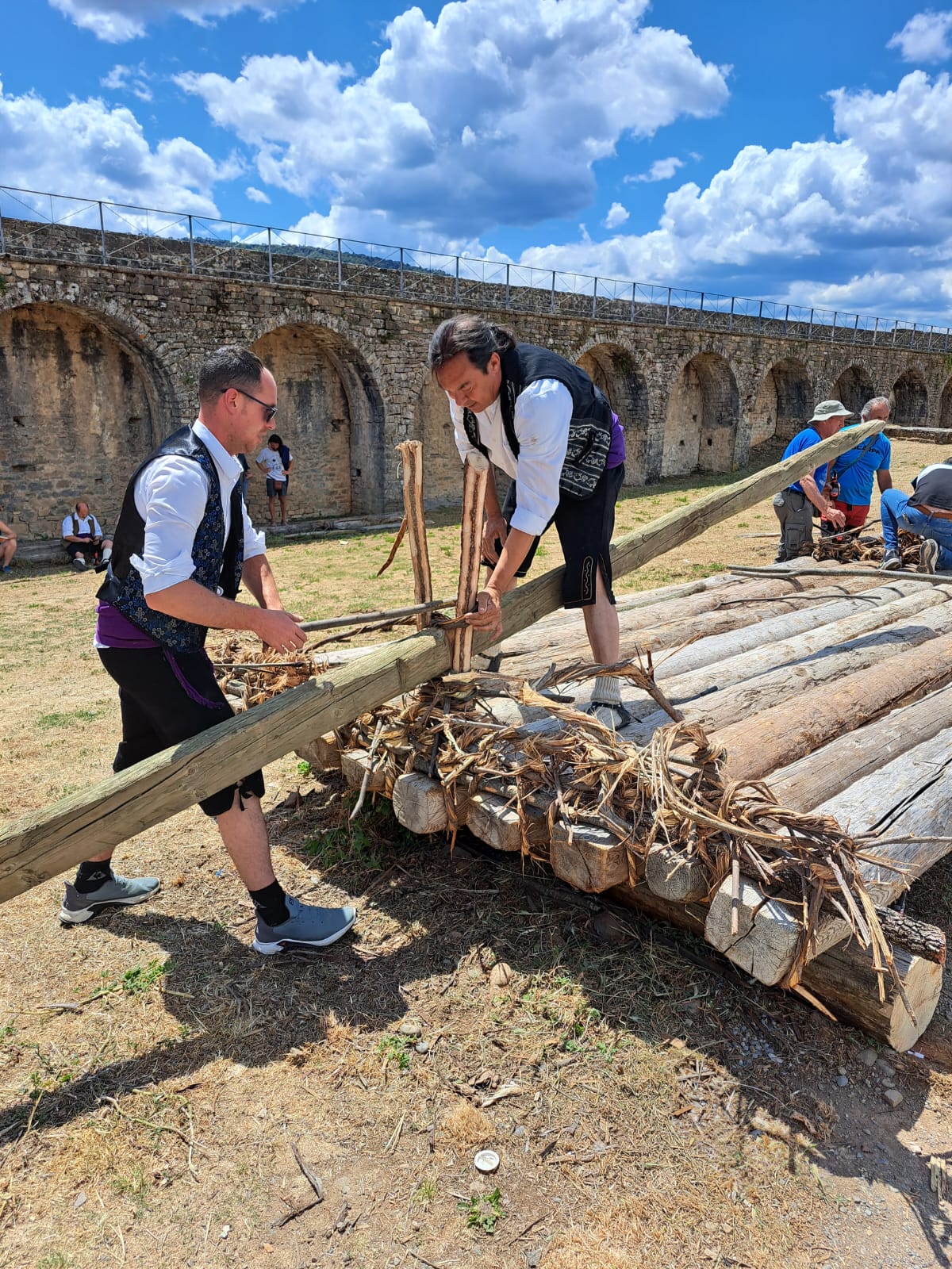 A pesar de no poder realizar el descenso por el Cinca, los nabateros de Sobrarbe celebraron su tradicional fin de semana