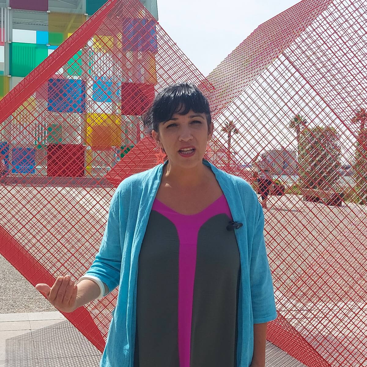 Con Málaga denuncia que la Junta ha recortado en su presupuesto la partida destinada a luchar contra la violencia machista