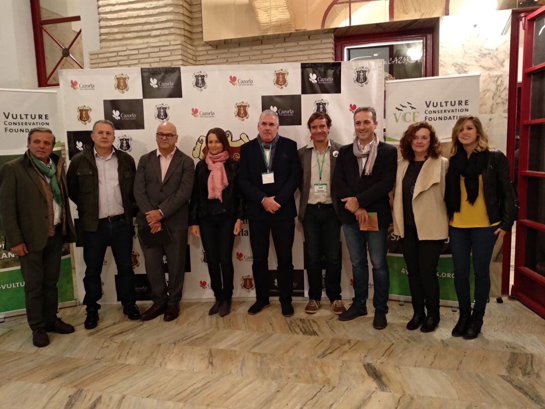 Representantes de la Junta de Andalucía, Diputación y Ayuntamiento de Cazorla en la inauguración del congreso 