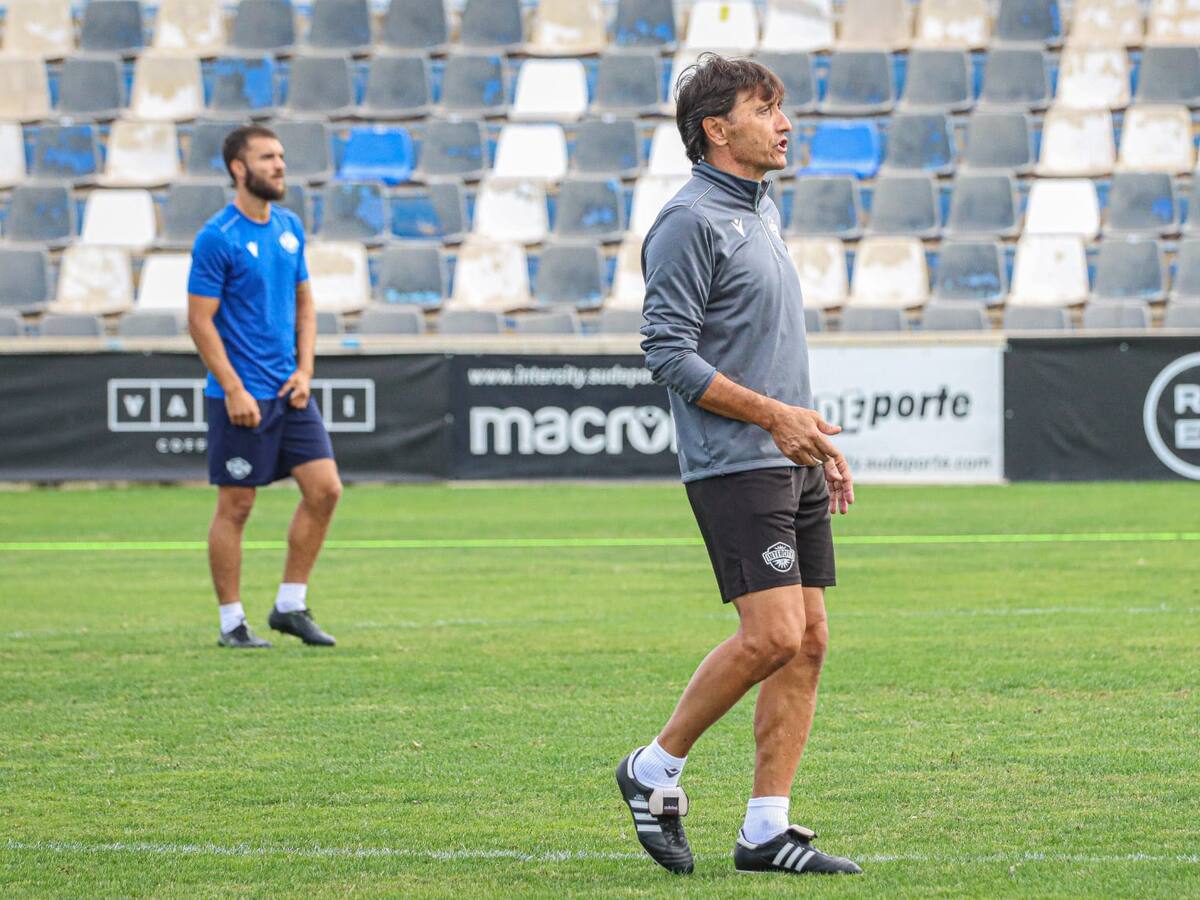 Rueda de prensa de Gustavo Siviero en la previa del partido ante el Atlético Baleares