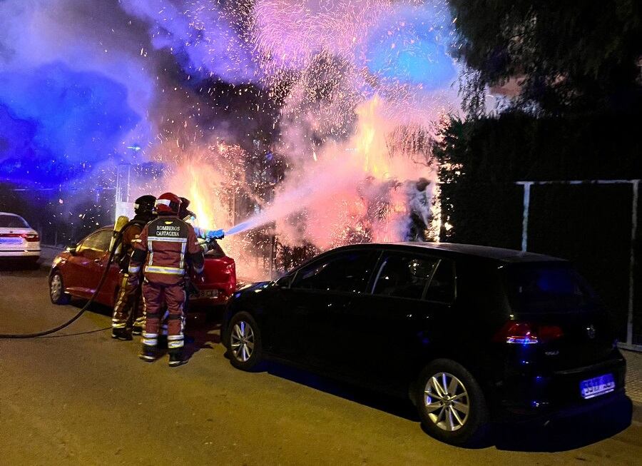 Bomberos apagan un conato de incendio
