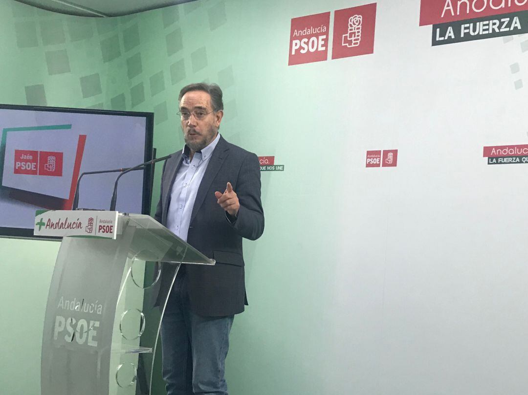 Felipe López en la sede provincial de PSOE de Jaén.