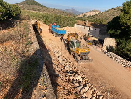 Obras en la carretera CV-683