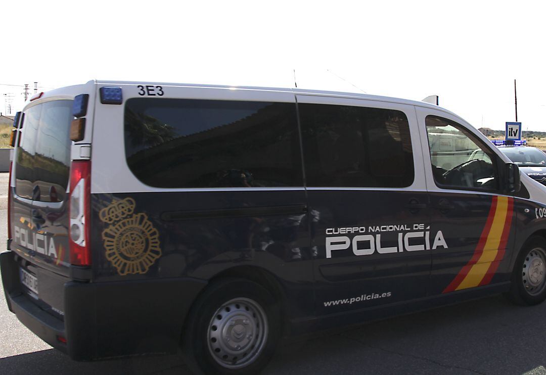Vehículo de la Policía Nacional