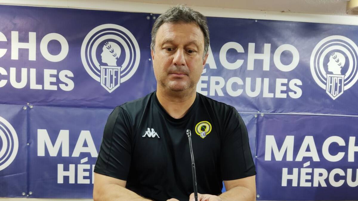 Manolo Díaz: "Si hay algún perjudicado con tanto aplazamiento es el Hércules"