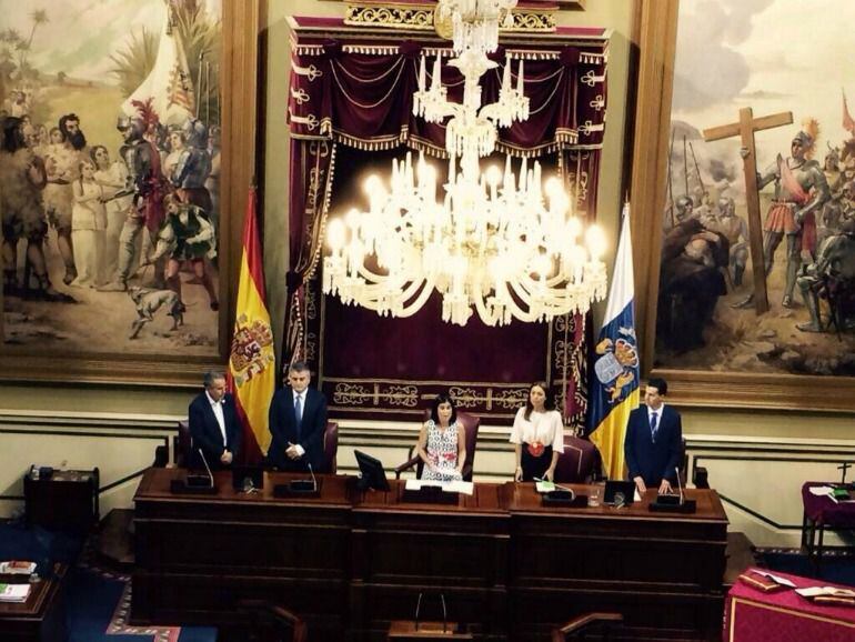 PARLAMENTO