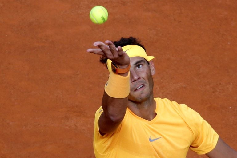 Nadal saca en Roma