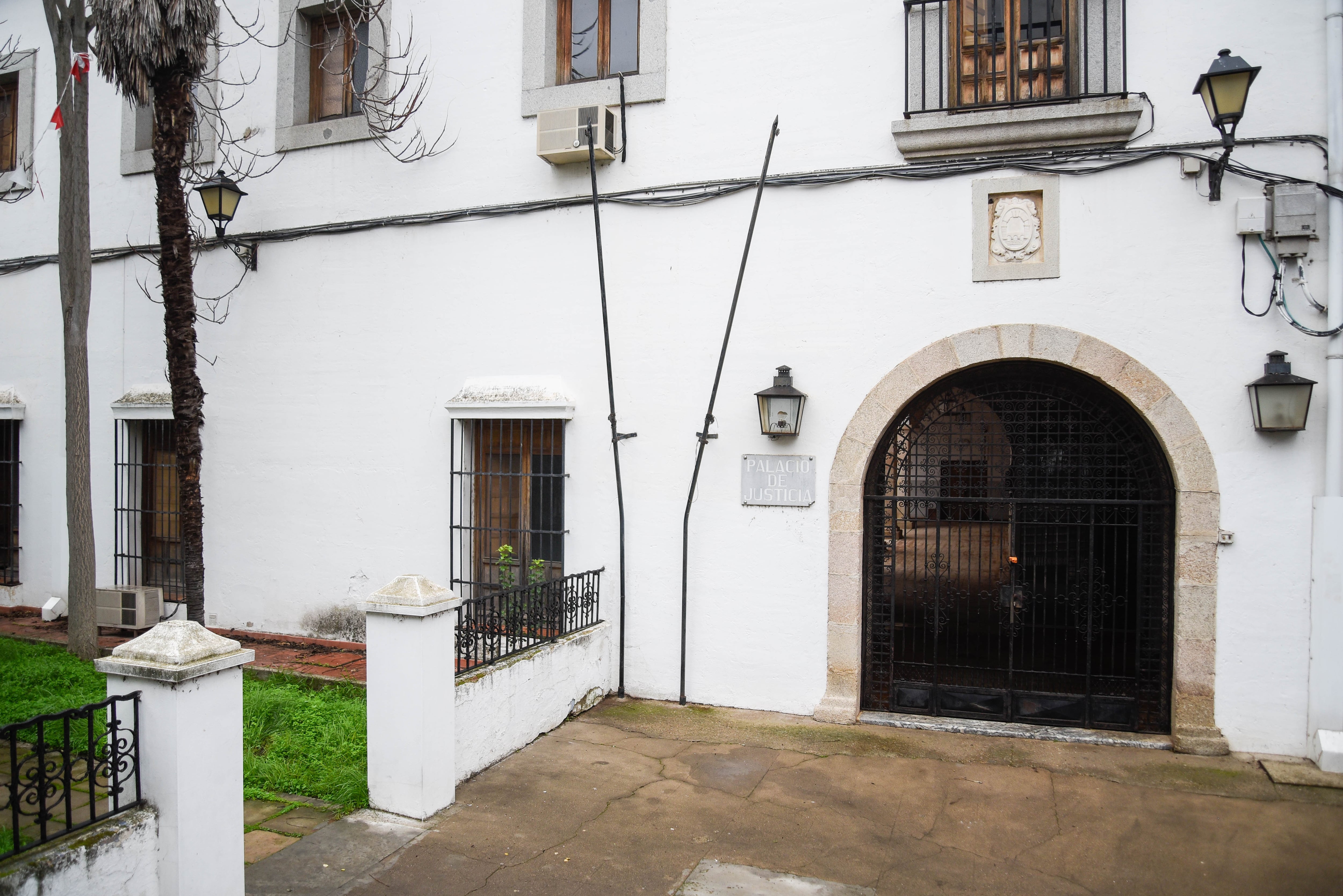 VISITA AL ANTIGUO PALACIO DE JUSTICIA