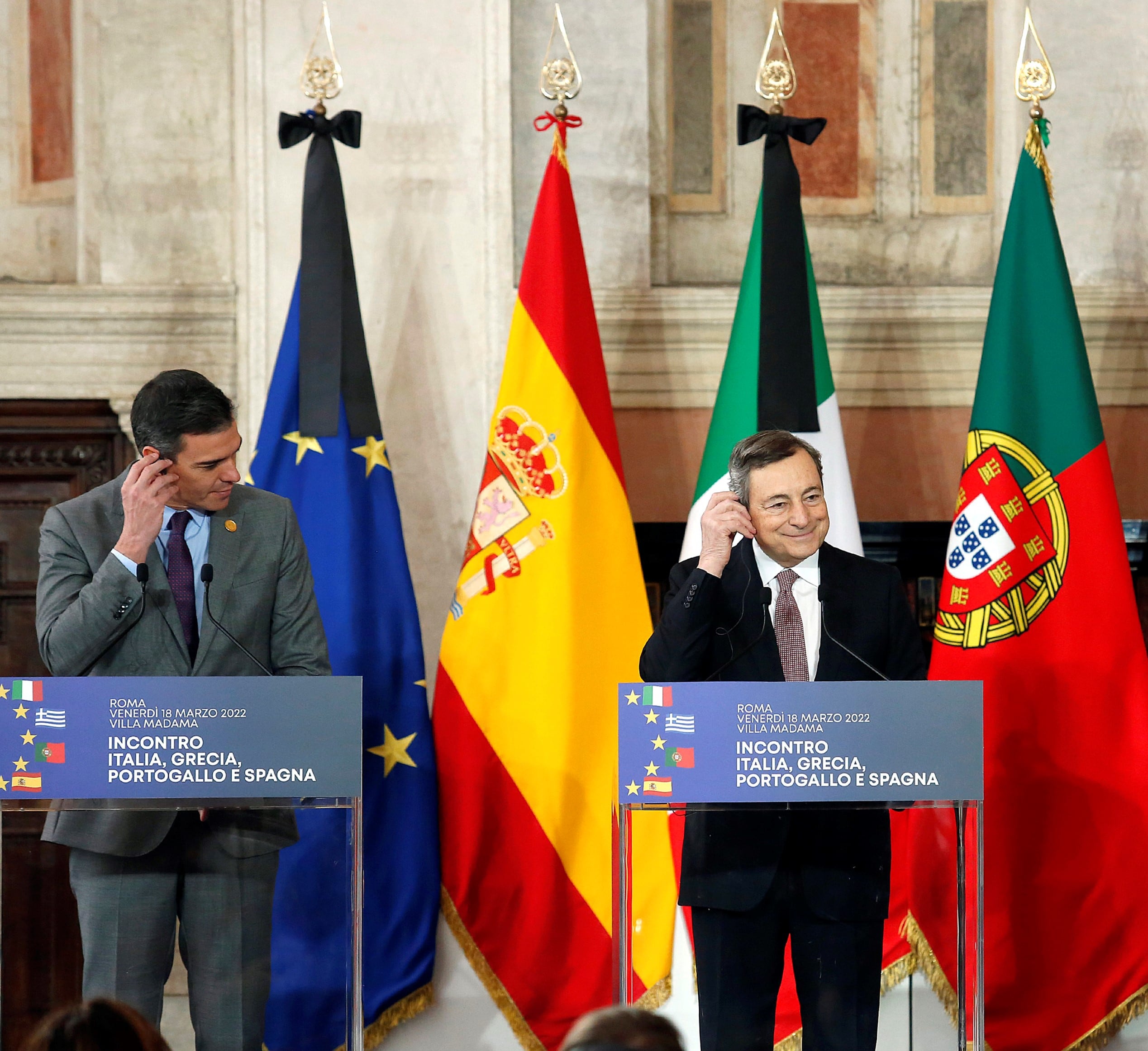 El presidente del Gobierno español, Pedro Sánchez, y el primer ministro italiano, Mario Draghi.