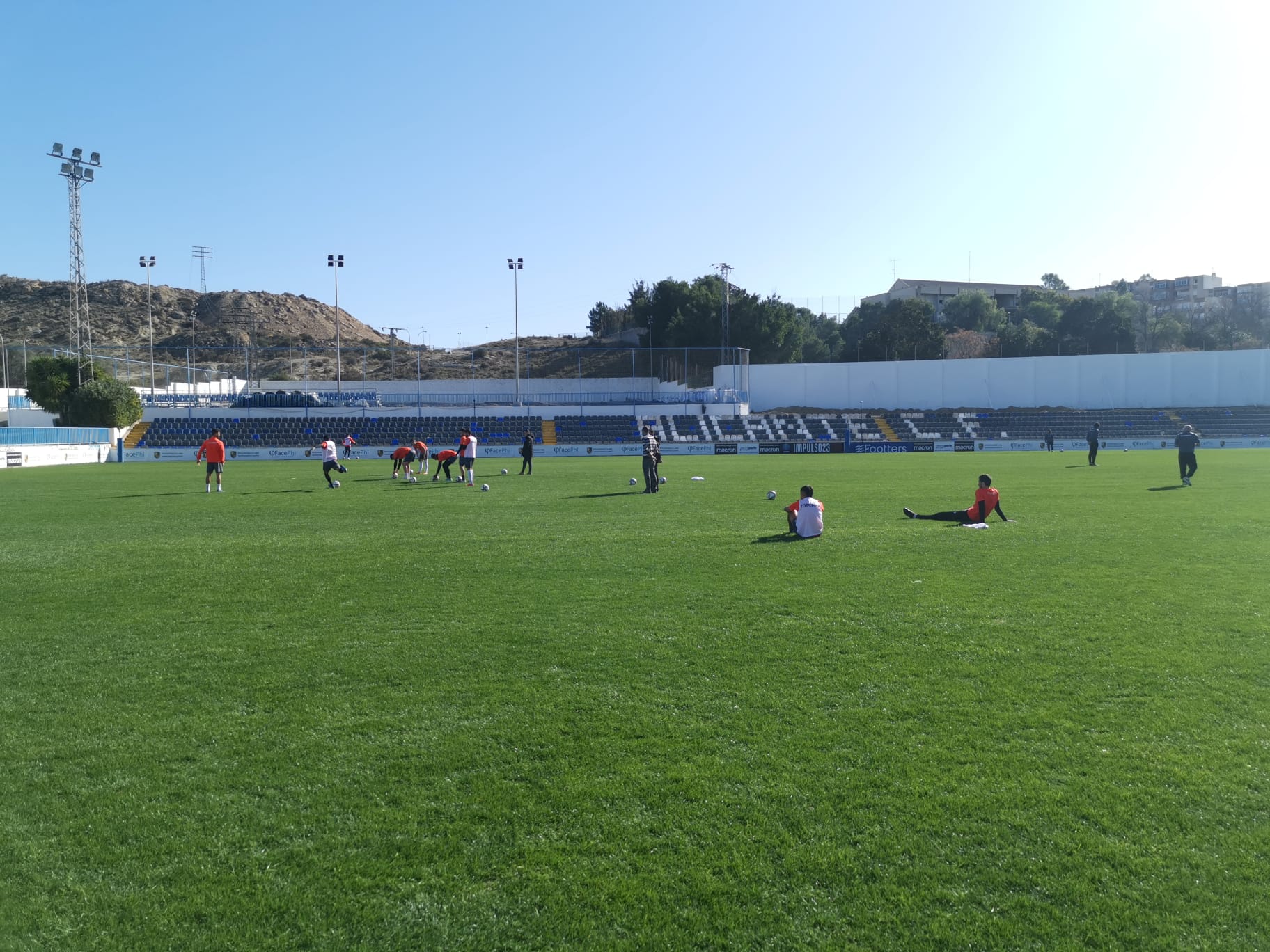 Entrenamiento del Intercity en el estadio Antonio Solana