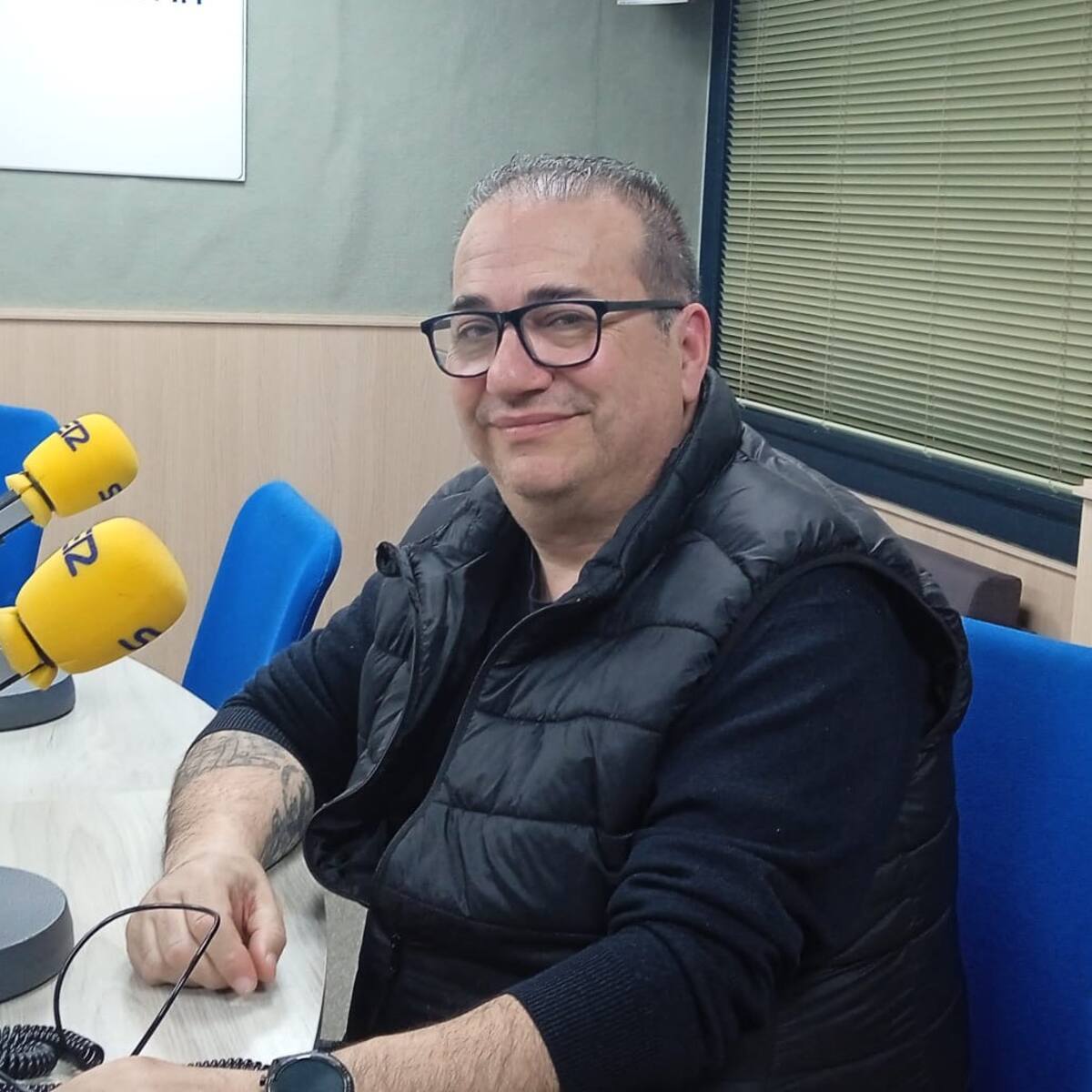 Sense Barreres crea en Petrer un aula para impartir musicoterapia a los usuarios del centro y enfermos de Párkinson