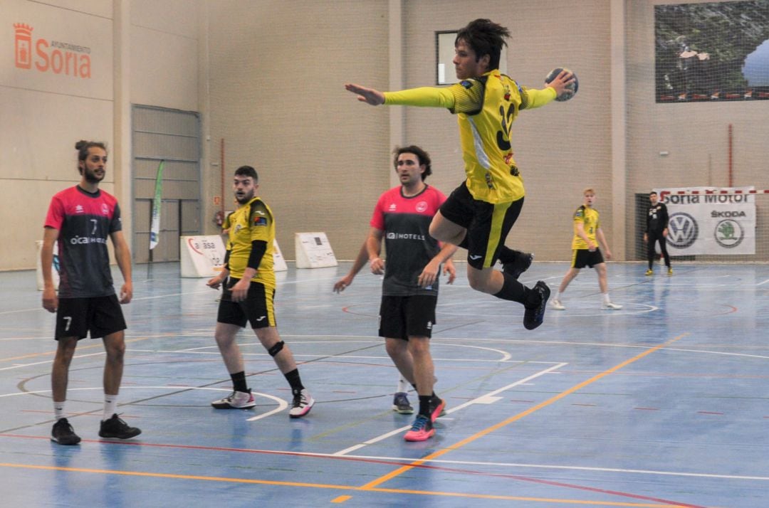 El BM Soria luchará por el ascenso en Lanzarote.