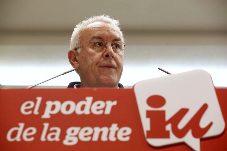 GRA100 MADRID 23/3/2015 El coordinador federal de IU, Cayo Lara, ofreció hoy una rueda de prensa para valorar los resultados de las elecciones andaluzas y tratar distintos temas de actualidad política. EFE/JJ GUILLÉN