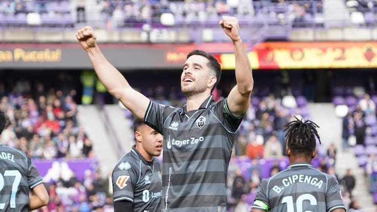 Diego Barri atiende a León Deportivo antes del Castellón-Cultural