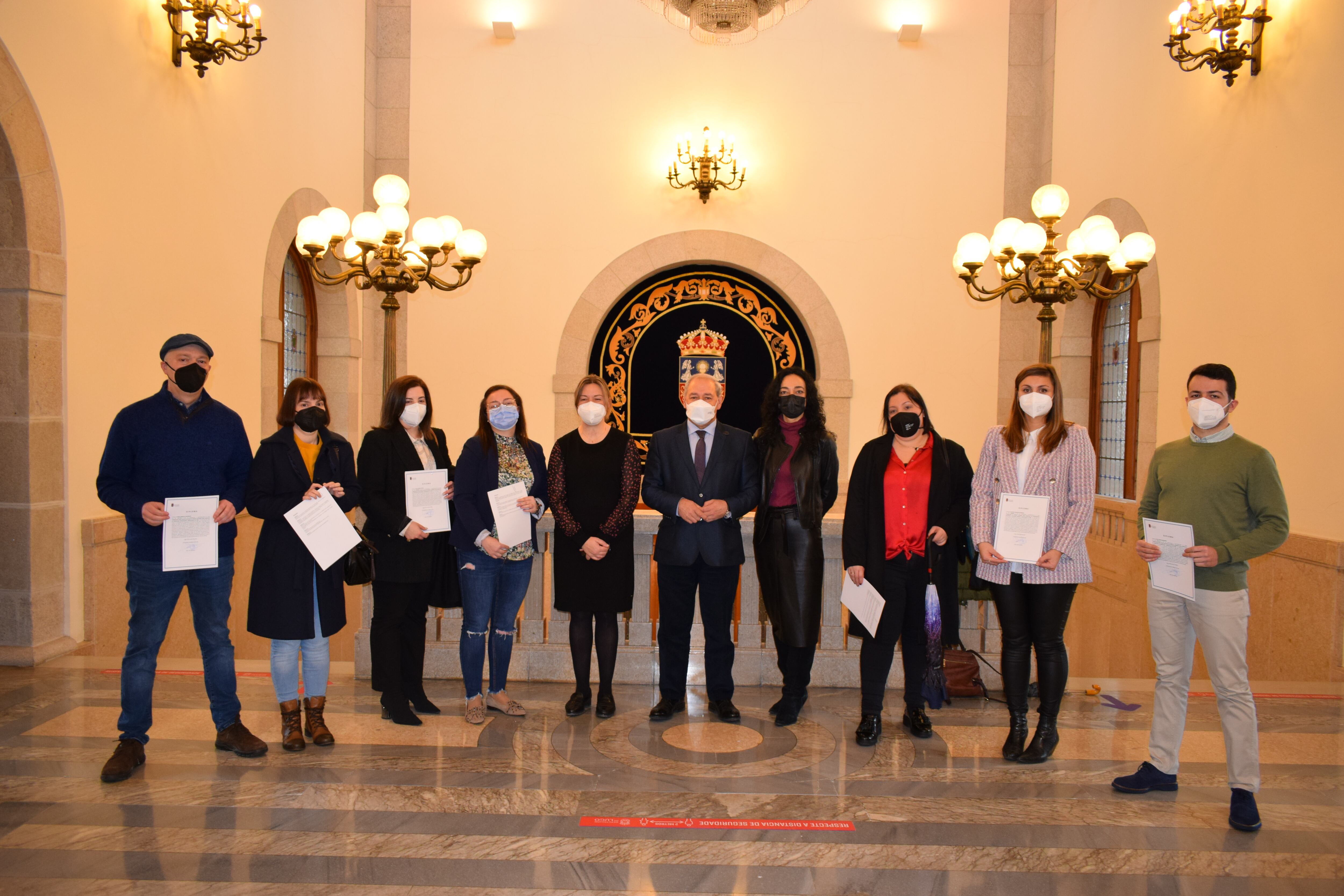Entrega dos diplomas habilitantes